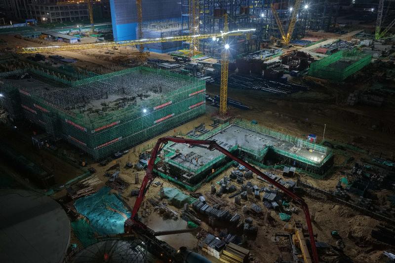 六比六創 實干爭先? | 晝夜鏖戰“搶”出凈水心臟——四化建西部公司陜煤榆林脫鹽水項目攻堅紀實