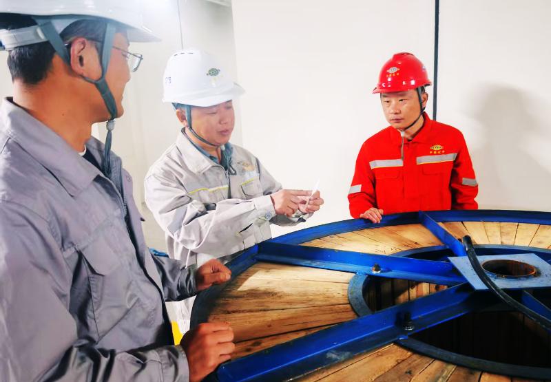 榜樣如燈 追光前行? | 四化建2025年度勞動模范風(fēng)采展（二）——向奮斗者致敬